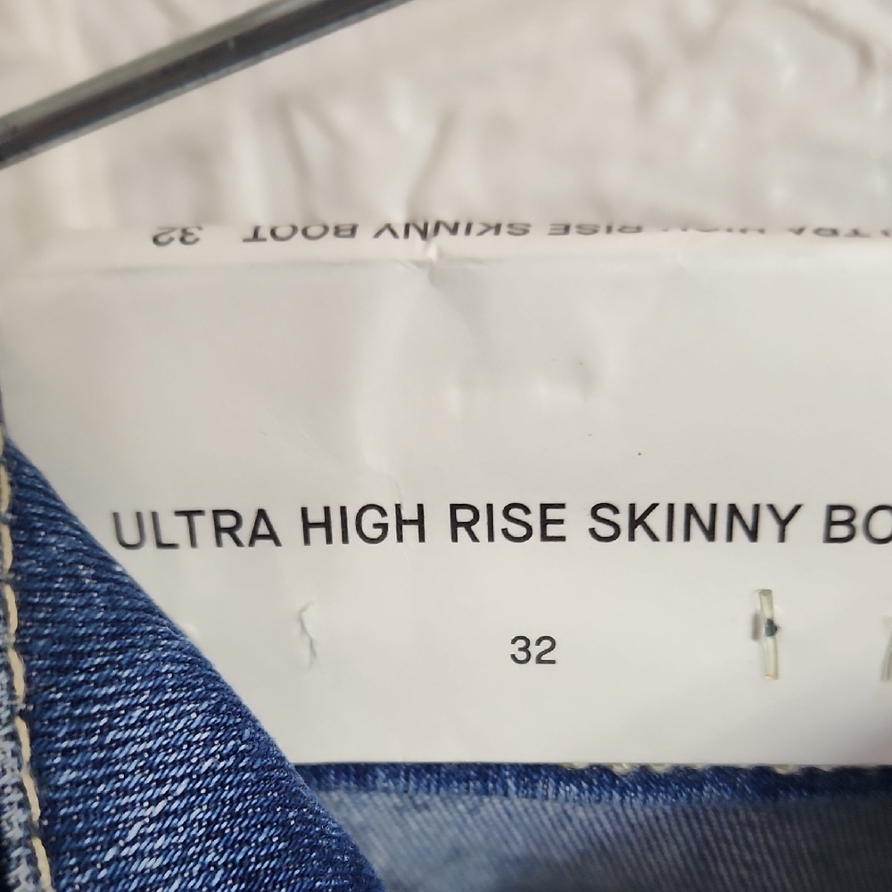 7 For All Mankind High Rise Denim Jeans - Picture 2 of 8